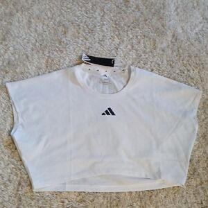 NWT ADIDAS CROP BOX TANK